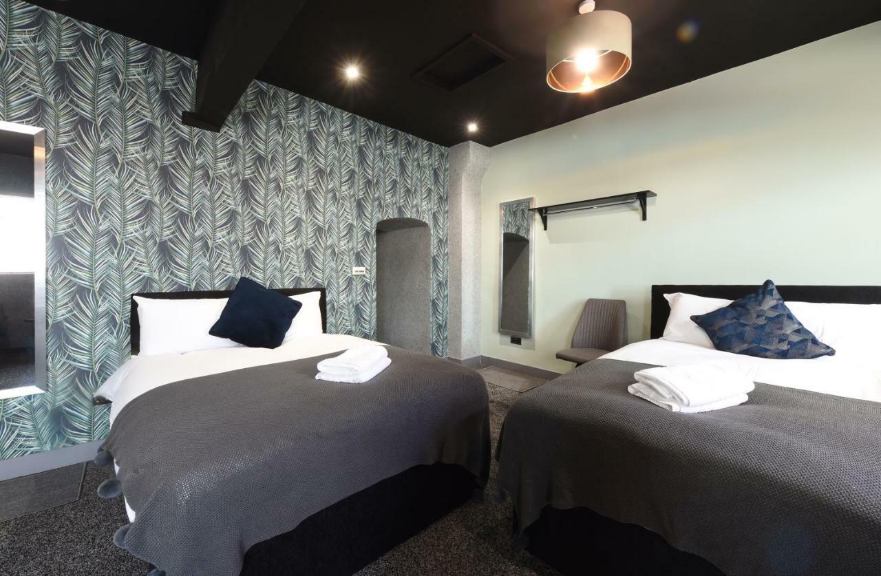 La Jungle Du Swan Apartment Manchester Ngoại thất bức ảnh